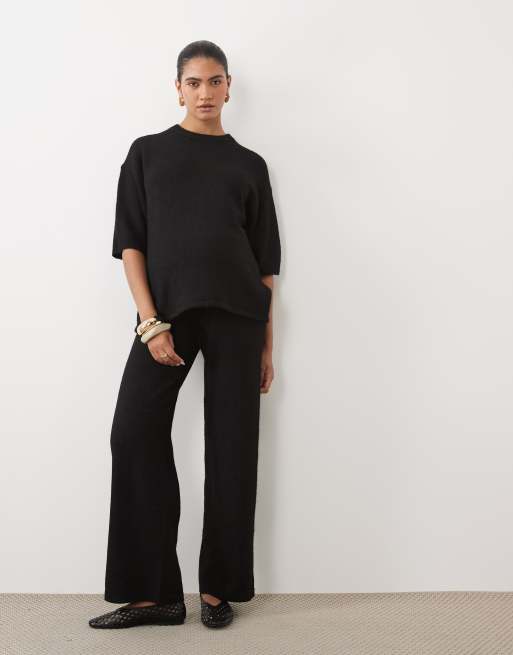 ASOS DESIGN Maternity - Ensemble en laine mélangée avec pantalon ample et t-shirt ras de cou - Noir, 2 de 3