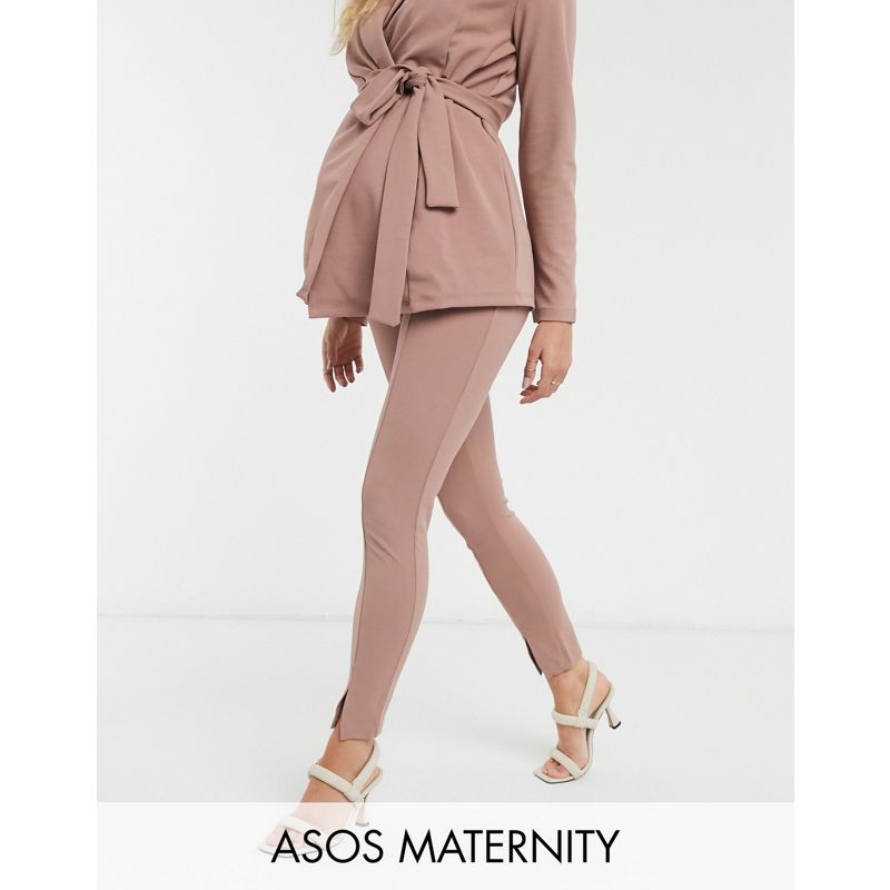 DESIGN Maternity - Pantaloni da abito slim in jersey rosa cipria con spacco sul davanti