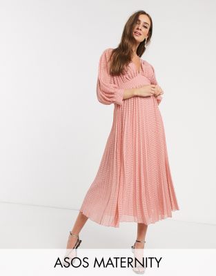 ASOS DESIGN Maternity pleated batwing midi dress in chevron dobby in soft pink