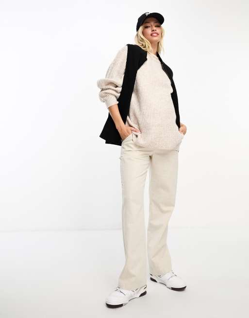 ASOS DESIGN Maternity - Pluizig geribbeld gebreide trui met ronde hals in lichtbeige , 2 van 4