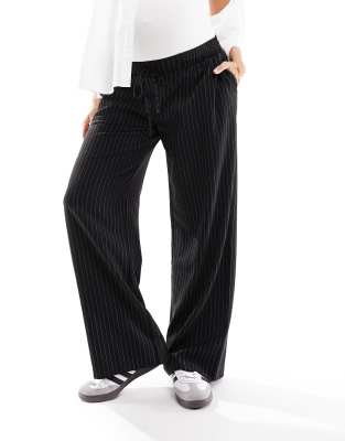 ASOS DESIGN Maternity pull on pants in black with white stripe