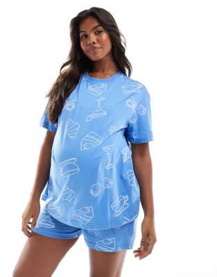 ASOS DESIGN Maternity - Pyjama aus Oversize-T-Shirt und Shorts in Blau mit Brunch-Motiven