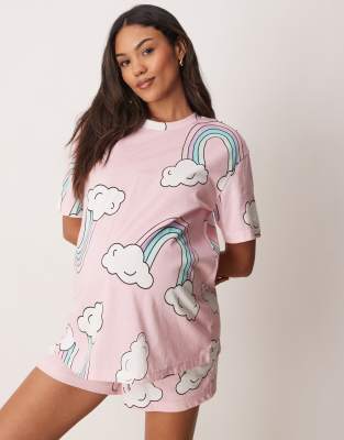ASOS DESIGN Maternity - Pyjama in Rosa mit Regenbogen-Muster, aus Oversize-T-Shirt und Shorts