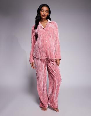 ASOS DESIGN Maternity - Pyjama-Set in Rosa mit Samtstruktur-Neutral