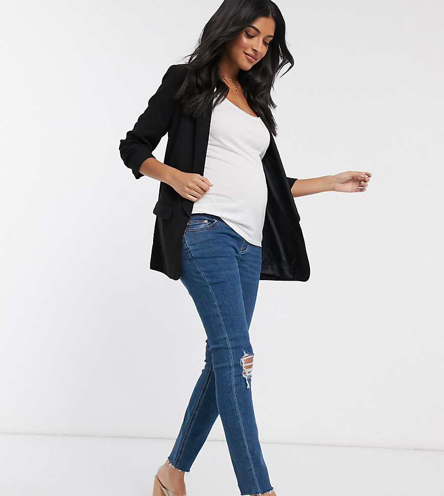 ASOS DESIGN Maternity - Ridley - Skinny jeans met hoge taille in felblauw met scheuren en onafgewerkte zoom met tailleband onder de buik