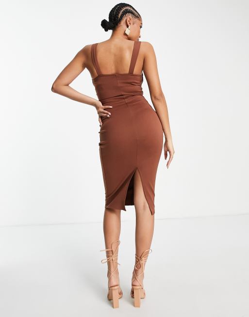 ASOS DESIGN Maternity - Robe fourreau mi-longue corsetée avec buste froncé - Chocolat, 3 de 4
