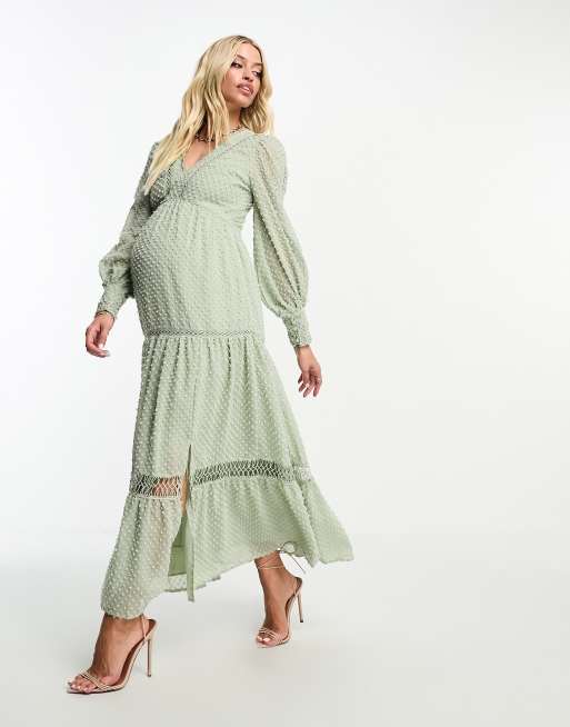 ASOS DESIGN Maternity - Robe longue en plumetis duveteux avec empiècements en dentelle - Sauge clair, 4 de 4