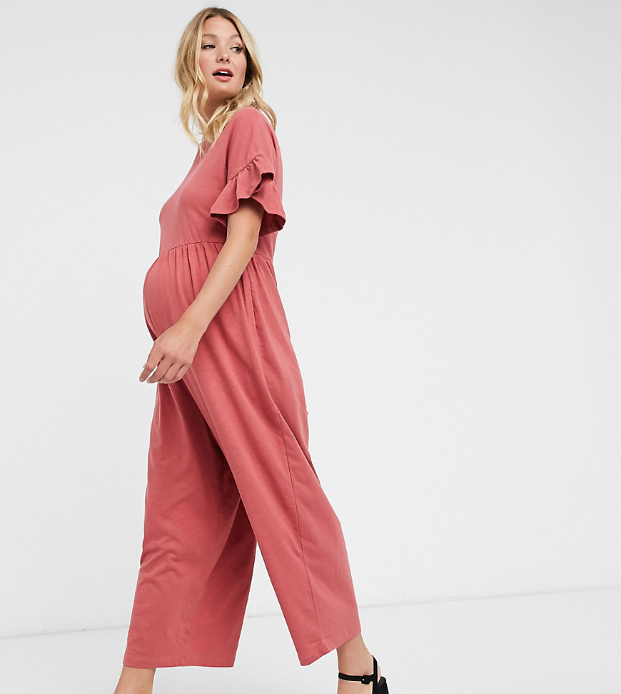 ASOS DESIGN Maternity - Rosa mysig jumpsuit i jersey med smock och volangärm-Pink
