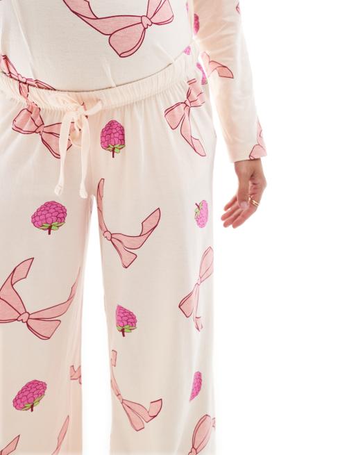 ASOS DESIGN Maternity – Rosa, rosett- och fruktmönstrad pyjamas med långärmad topp och byxor, 4 av 4