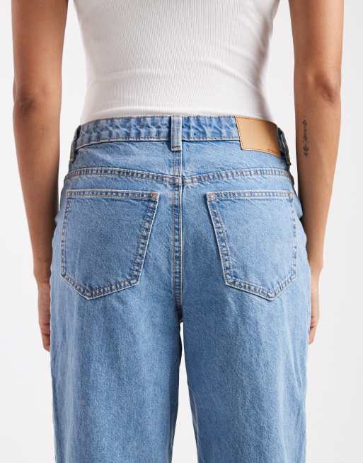 ASOS DESIGN Maternity - Ruimvallende mom jeans met hoge taille in lichtblauw, 4 van 5