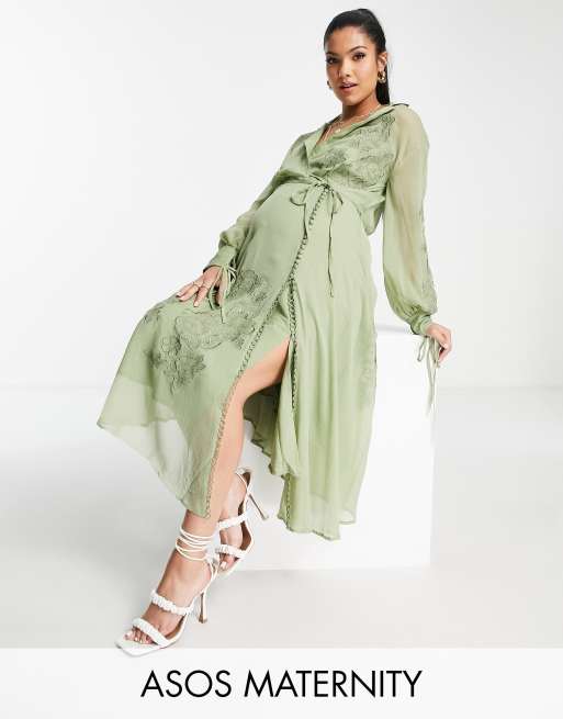 ASOS DESIGN Maternity - Salviegrøn midikjole med broderet blomstermønster og blondeindsatser samt bindedetaljer i satin