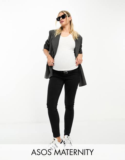 ASOS DESIGN Maternity - Skinny-jeans i vasket sort