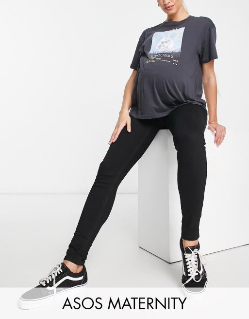 ASOS DESIGN Maternity – Skinny-Jeans in Schwarz mit Überbauchbund