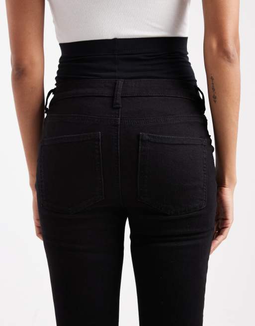ASOS DESIGN Maternity – Skinny-Jeans in Schwarz mit Überbauchbund, 4 von 5