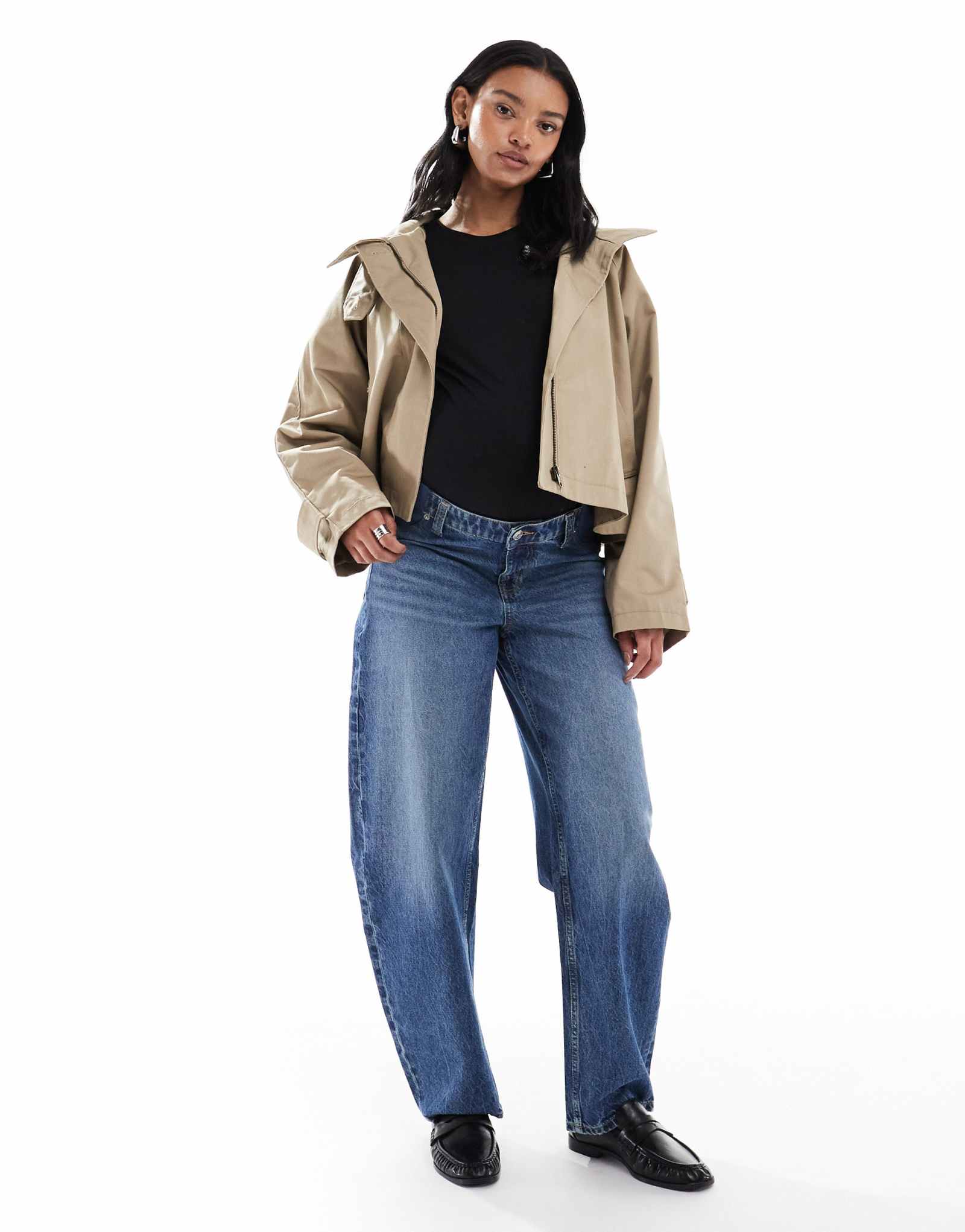 Зауженные джинсы-бочкообразки для беременных от ASOS DESIGN средне-синего цвета