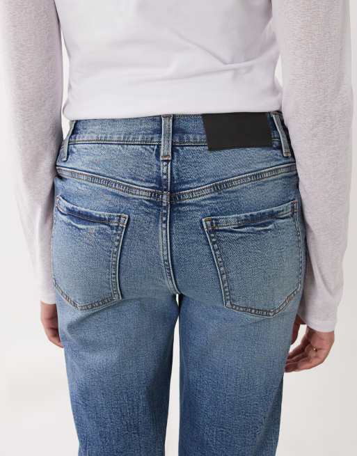 ASOS DESIGN Maternity slim fit mom jeans in authentic mid wash, 4 of 5