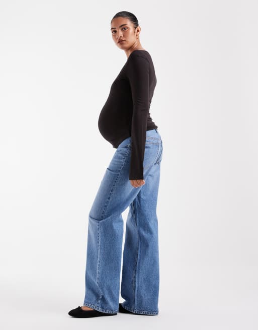 ASOS DESIGN Maternity straight wide leg jeans in mid wash blue, 3 of 5