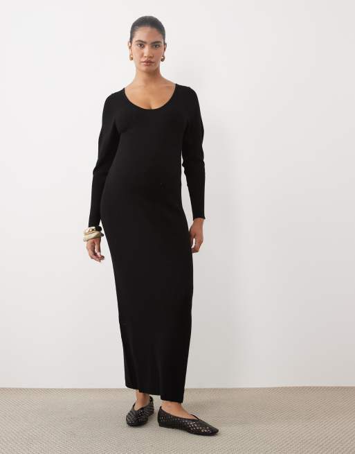 ASOS DESIGN Maternity structured scoop neck maxi dress in black, 2 of 4