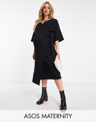 ASOS DESIGN Maternity - Superweiches, gewickeltes Midi-Pulloverkleid in Schwarz mit Bindegürtel