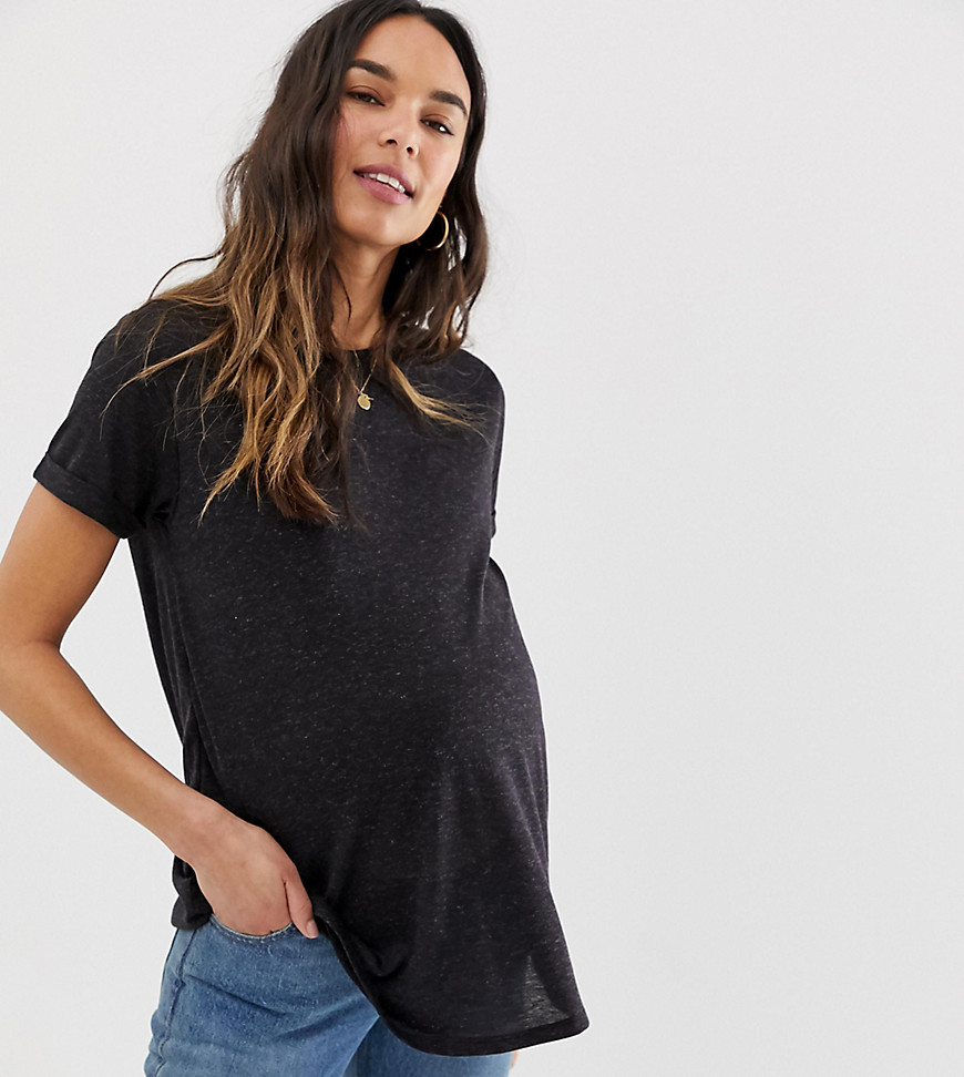 ASOS DESIGN Maternity – Svart t-shirt i linneblandning med uppvikta ärmar