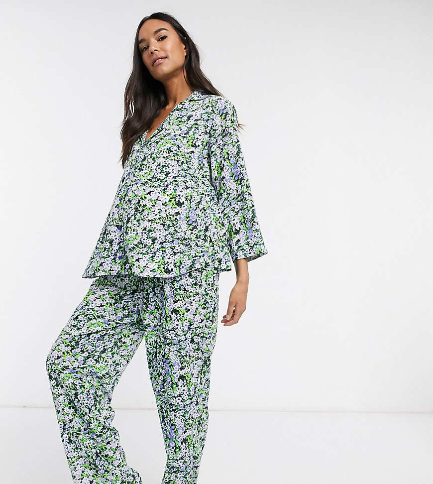 ASOS DESIGN Maternity - Traditionele pyjamaset met fijne bloemetjesprint van 100% modal-Groen