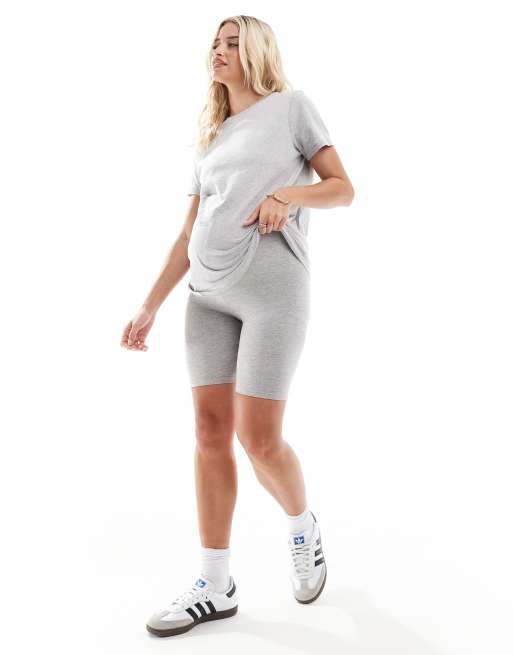 ASOS DESIGN Maternity ultimate t-shirt with crew neck in cotton blend 3 pack - Black White & Grey, 2 of 4