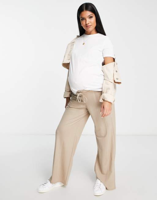ASOS DESIGN Maternity ultimate T-shirt with crew neck in cotton blend in white - WHITE, 4 of 4