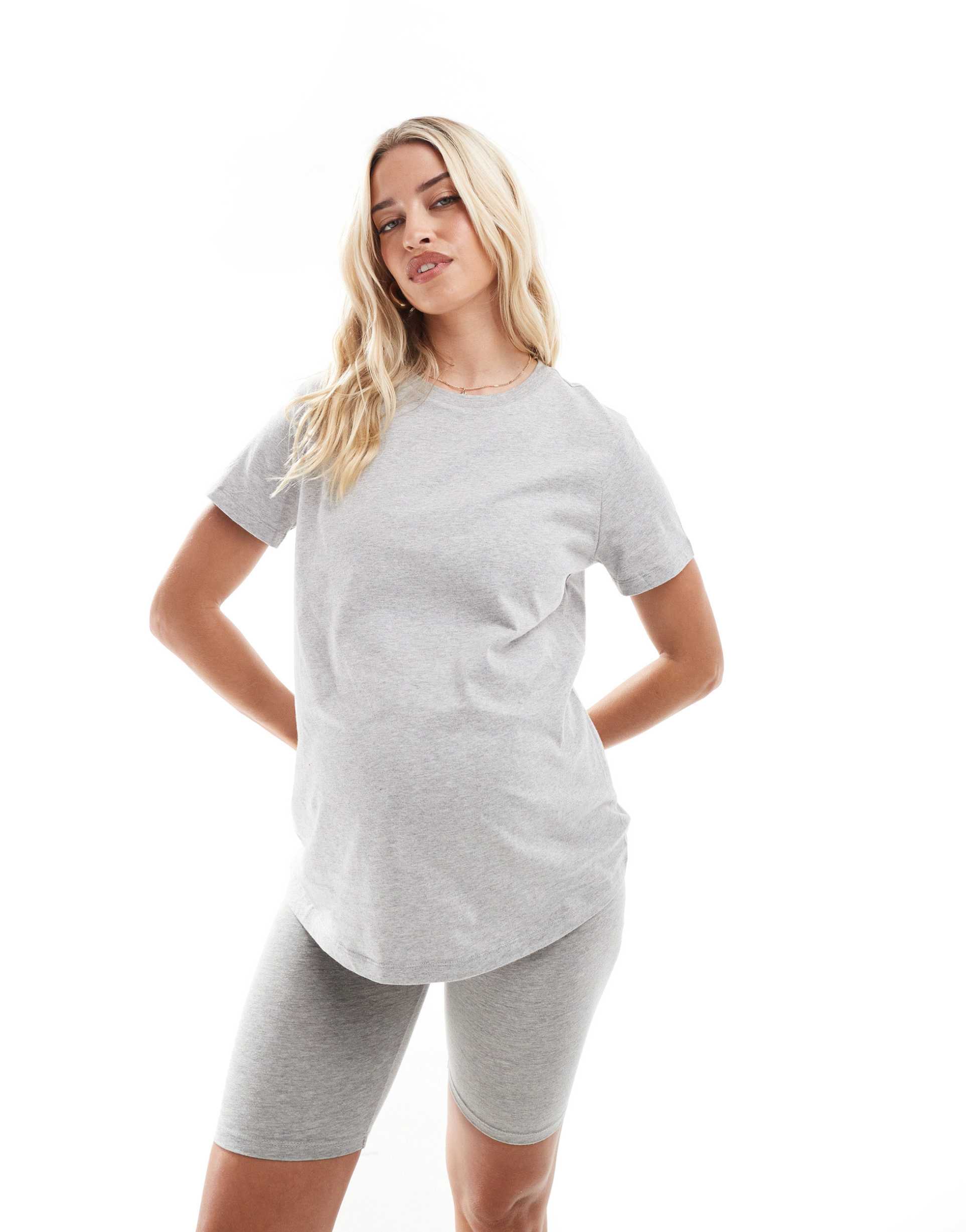 asos design maternity ultimate t-shirts with crew neck in cotton blend 3 pack - black white & gray