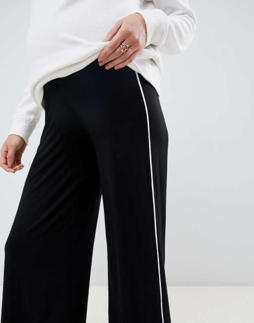 ASOS DESIGN Maternity under the bump contrast piped wide leg