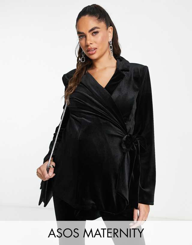 ASOS DESIGN Maternity velvet suit blazer with side wrap belt in black