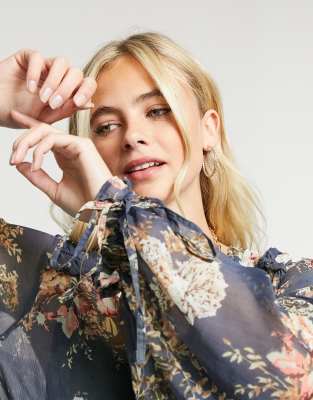 ASOS DESIGN Maternity - Vestito midi arricciato a balze blu navy con stampa a fiori e finiture in pizzo-Multicolore  donna Multicolore - immagine2