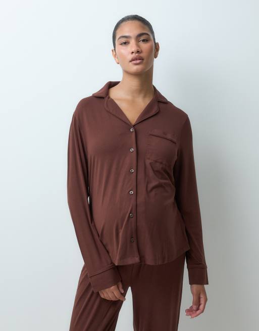 ASOS DESIGN Maternity Viscose super soft long sleeve shirt & trouser pyjama set in chocolate, 2 of 4