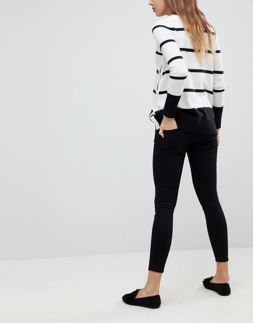 ASOS DESIGN Maternity Whitby low rise skinny jeans in clean black with removable bump band, 2 of 4