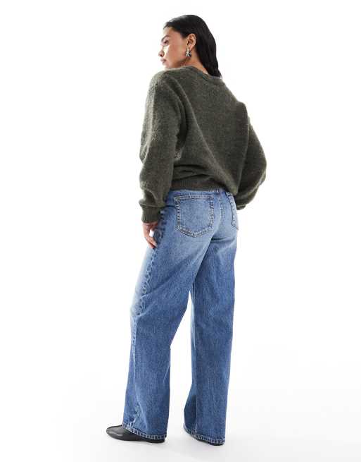 ASOS DESIGN Maternity wide leg dad jeans in mid blue, 3 of 5