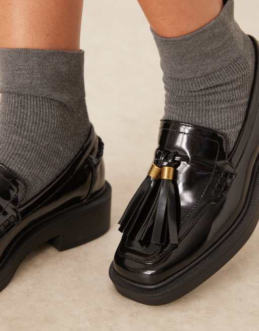ASOS DESIGN – Matrix – Loafer in Schwarz mit eckiger Zehenpartie und Quasten-Detail, 2 von 4