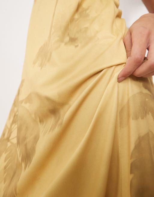 ASOS DESIGN - Maxi bandeau-jurk met plaatselijke palmboomprint in geel, 3 van 4