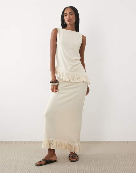 ASOS DESIGN maxi co-ord rok met textuur en kwastje in crème - view 1