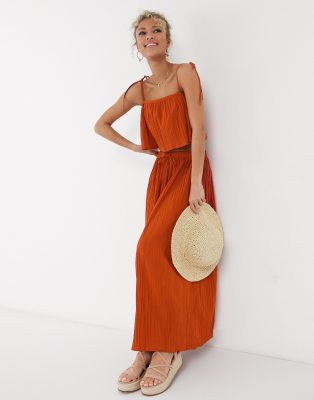New In: Asos Spring Siesta