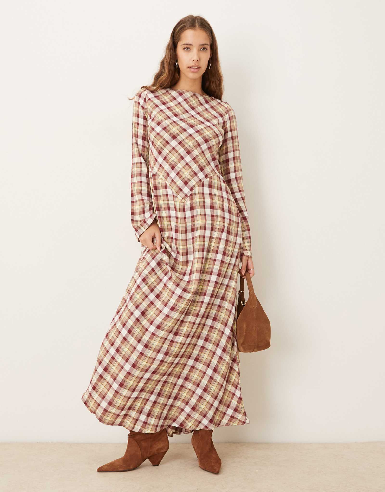 ДИЗАЙНЕРСКОЕ макси-платье ASOS в многослойную клетку