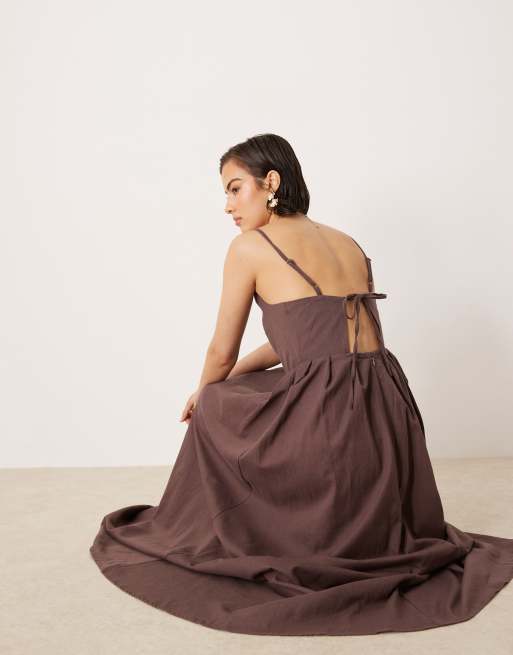 ASOS DESIGN maxi dress with corset bodice and sculpted bust in chocolate, 3 of 4