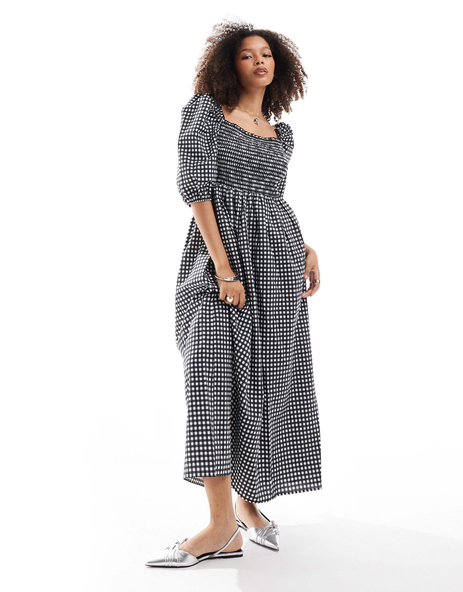 asos design maxi dress with puff sleeves in black gingham