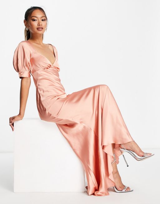 ASOS DESIGN – Maxi-Freizeitkleid aus Satin mit schrägem Schnitt