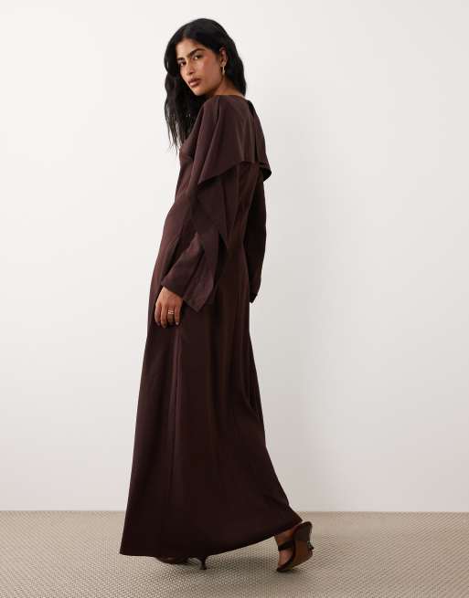ASOS DESIGN maxi godets dress with cape in aubergine, 4 of 4