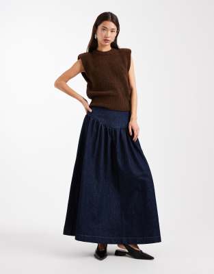 ASOS DESIGN - Maxi-Jeansrock in Rinse-Waschung mit tiefer Taille-Blau