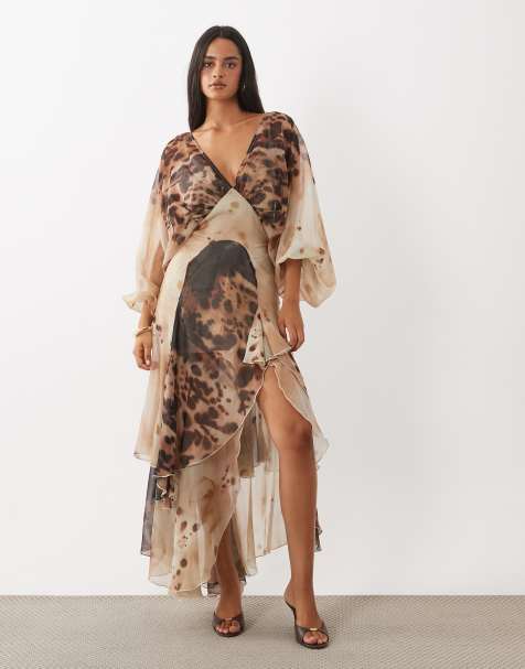 ASOS DESIGN maxi-jurk met diepe hals, blousonmodel, ruchezoom en vervaagde dierenprint - view 1