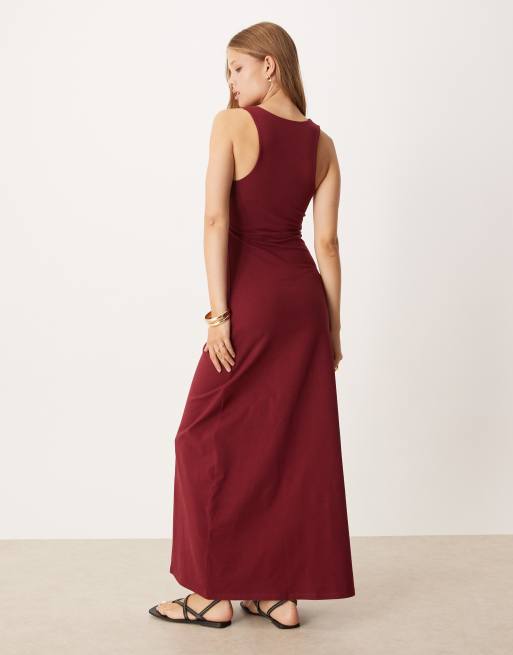 ASOS DESIGN - Maxi jurk met lage ronde racerhals in bordeauxrood, 3 van 4