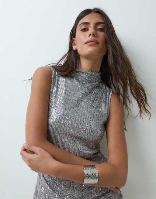 ASOS DESIGN maxi-jurk met lovertjes, mesh, hoogsluitende hals en godetdetails in zilver, 2 van 5