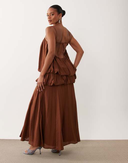ASOS DESIGN - Maxi jurk met pofzoom, stroken en camibandjes in bruin, 2 van 4