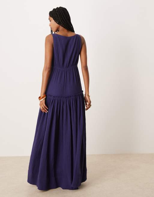 ASOS DESIGN - Maxi jurk met rechte hals en siernaden in inktblauw, 3 van 4