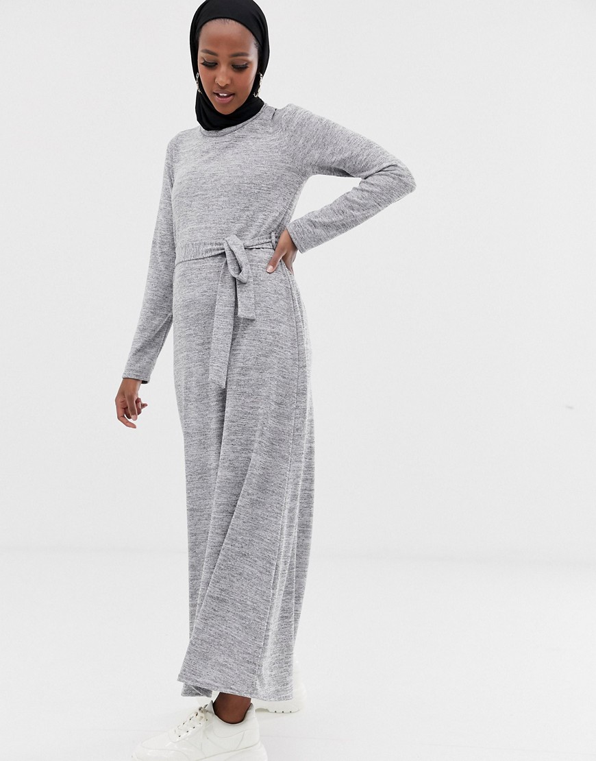 ASOS DESIGN - Maxi-jurk met riem in gemêleerd grijs